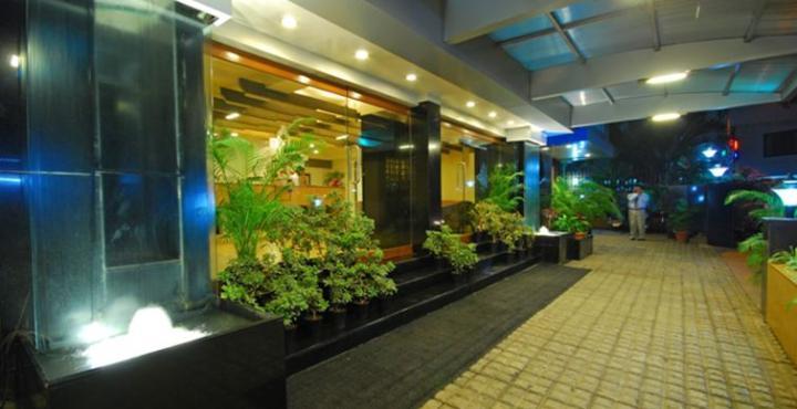 Hotel Park Central Comfort- E- Suites Pune Esterno foto